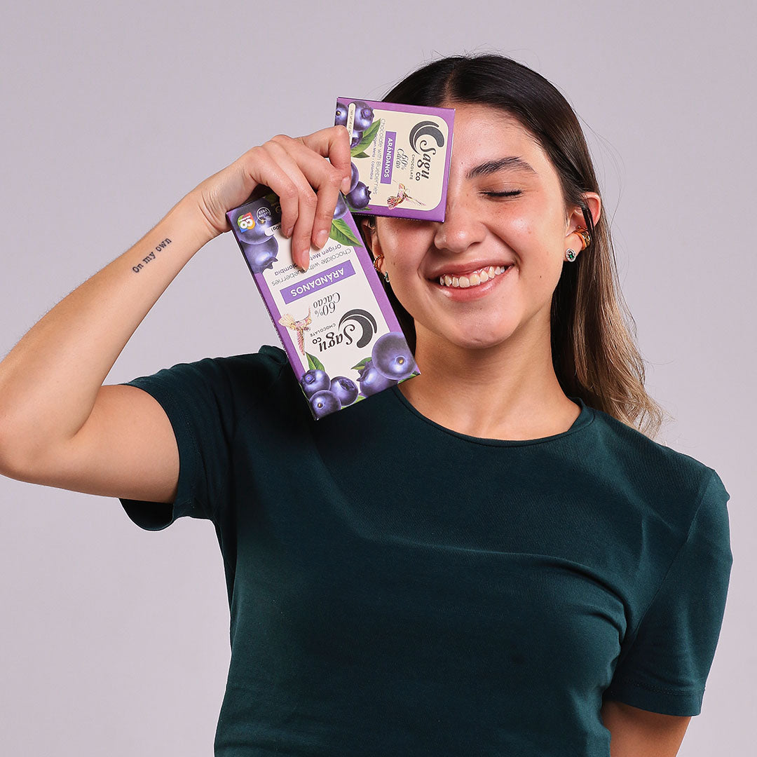 Chocolate Premium 60% de cacao con arándanos 40g